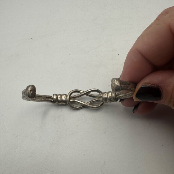 Sterling Silver 925 Thai Engraved Knot Cuff Bracelet Elegant Patterned Jewelry - Picture 4 of 5